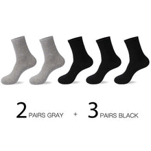 Load image into Gallery viewer, HSS 2021 High Quality Casual Men&#39;s Business Socks Summer Winter Cotton Socks Quick Drying Black White Long Sock Plus Size US7-14