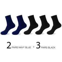 Load image into Gallery viewer, HSS 2021 High Quality Casual Men&#39;s Business Socks Summer Winter Cotton Socks Quick Drying Black White Long Sock Plus Size US7-14